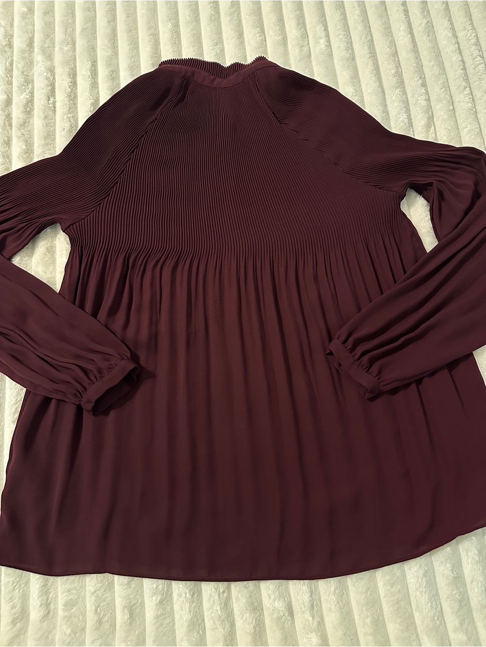 LAUREN Ralph Lauren Burgundy Bow-Tie Pintuck Blouse - Picture 9 of 9